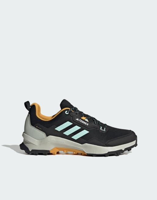 adidas - Outdoor Terrex - Sneakers nere e color acqua