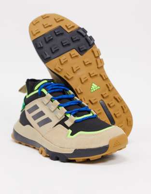 adidas urban hiker