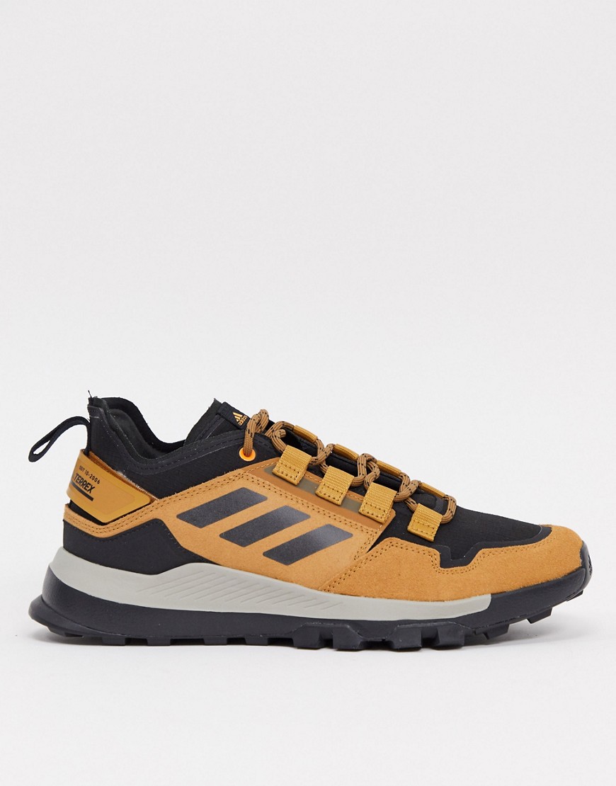 Adidas – Outdoors – Urban – Sandfärgade vandringsskor-Brun