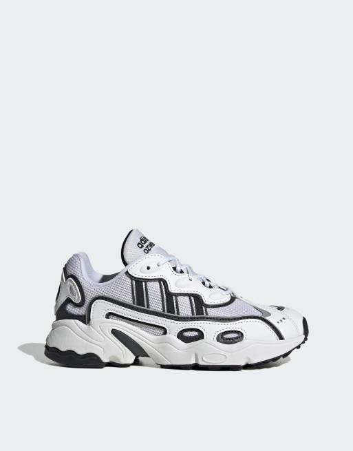 Chaussure ozweego 2024 blanche