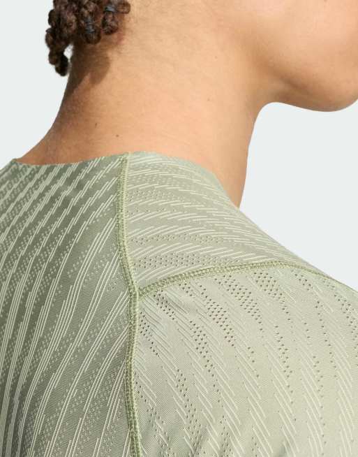 adidas performance Adi365 climacool+ engineered t-shirt in tent green / halo green, 4 of 4