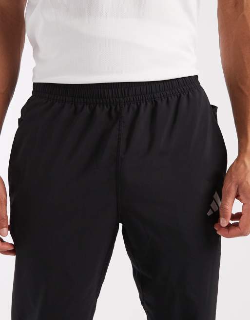 adidas Performance – Adi365 Iconic/// Astro – Laufhose in Schwarz, 4 von 5