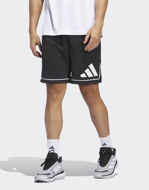 adidas Performance - adidas Basketball Badge of Sport - Sorte shorts med hvidt logo