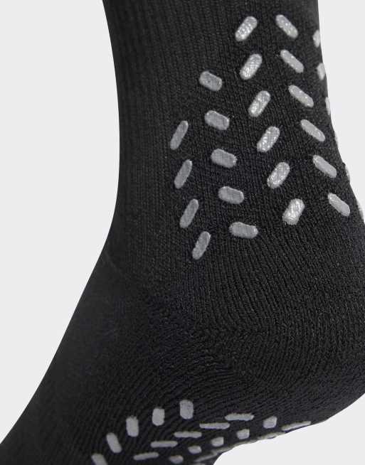 adidas performance Adidas football grip printed cushioned crew performance socks in black / white, 3 of 3