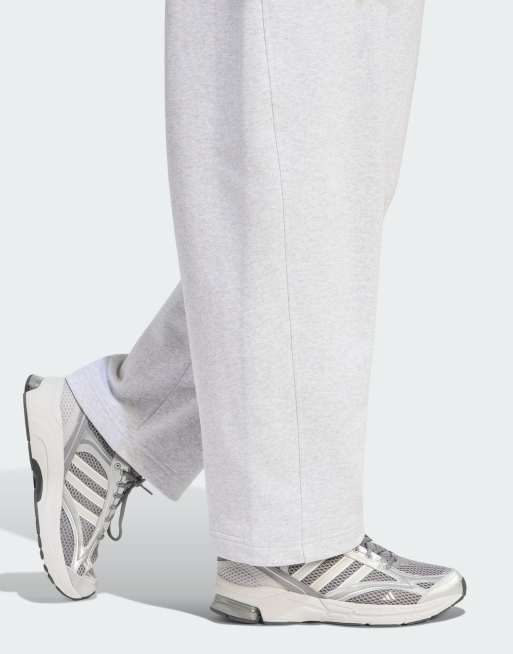 adidas performance Adidas kit kleine logo barrel pant in lichtgrijs gemêleerd, 2 van 4