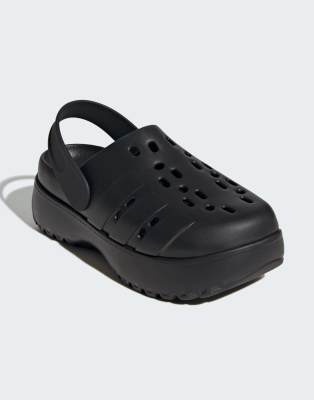 adidas Performance - Adilette - Clogs in Core-Schwarz/Core-Schwarz mit flacher Plateausohle