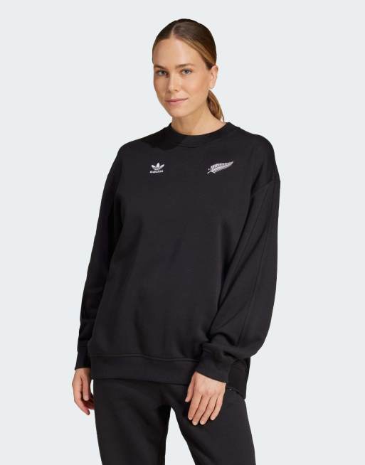 adidas Performance – All Blacks essentials – Langärmliges Sweatshirt in Schwarz mit Rundhalsausschnitt