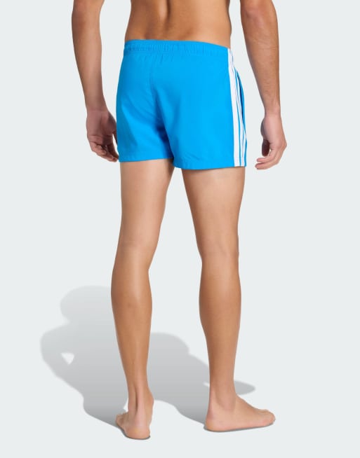 adidas Performance – Badeshorts in knalligem Blau mit den 3 Streifen in Weiß und 3 Zoll Schrittlänge, 4 von 4
