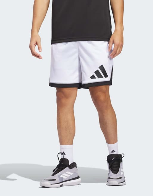adidas Performance - Basketball - Hvide sportsshorts med sort logomærke
