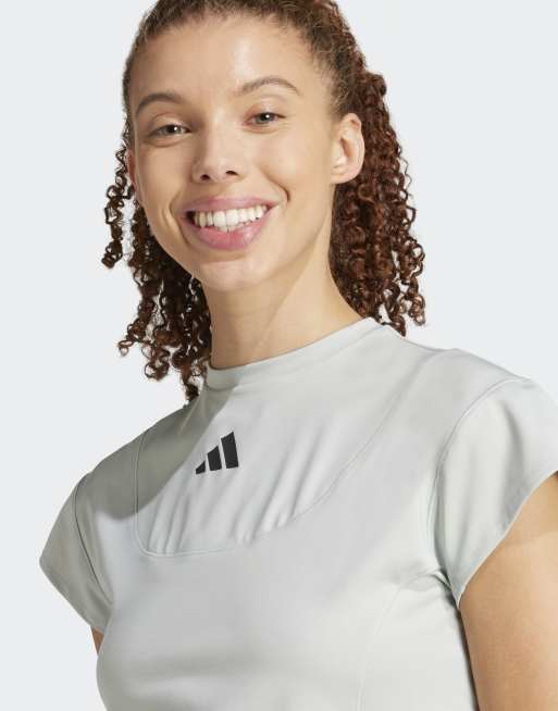 adidas performance City escape baby tee in wonder silver