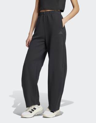 adidas Performance - City Escape - Barrel Hose in Schwarz aus Doppel-Strick