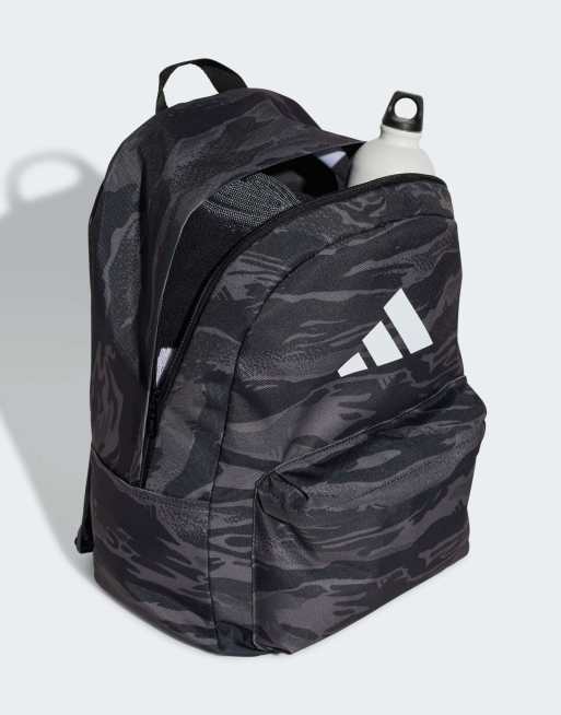 adidas Performance - Classic - Grå/mørkegrå/hvid rygsæk med grafik, 3 af 3