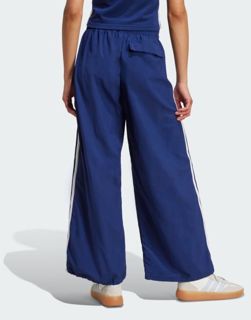 adidas performance Essentials 3-stripes lifestyle woven parachute pants in dark blue / white, 2 of 4