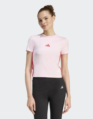 adidas performance - Essentials 3Knapp geschnittenes Slim-Fit-T-Shirt in Clear Pink / Pure Ruby mit drei Streifen-Rosa