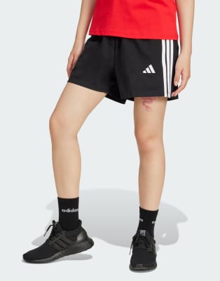 adidas performance - Essentials - Baumwoll-Shorts in Schwarz / Weiß mit den drei Streifen