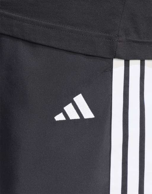 adidas performance - Essentials - Chelsea short met 3-Stripes van licht weefsel in zwart / wit, 2 van 5