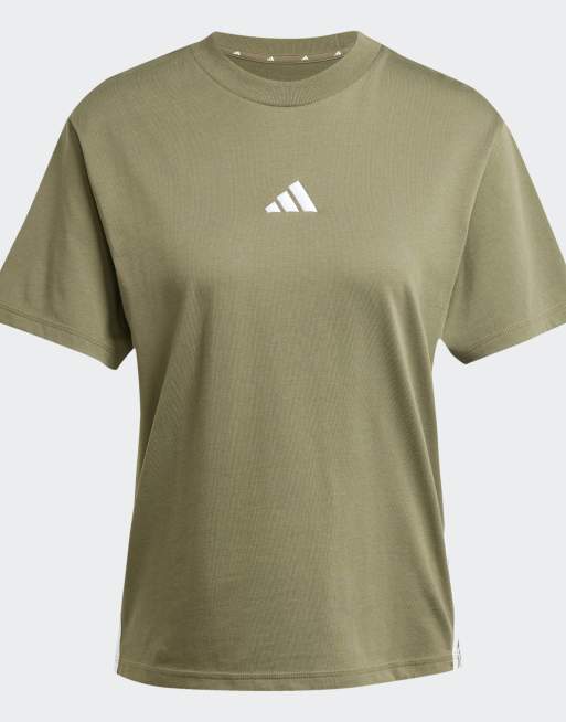 adidas Performance – Essentials – T-Shirt aus Baumwolle in Olive Strata und Weiß mit 3-Streifen-Logo, 2 von 4