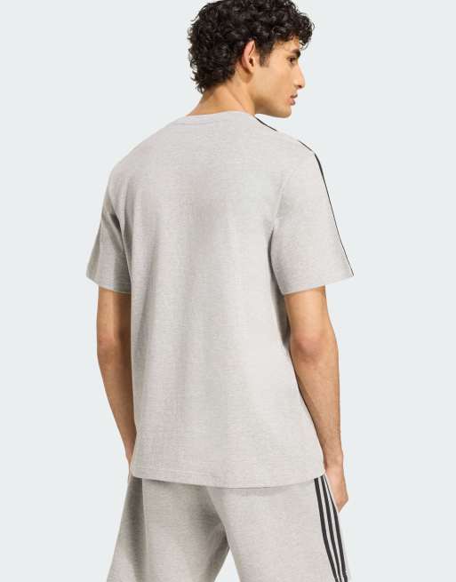 adidas Performance – Essentials – T-Shirt aus Single-Jersey in meliertem Mittelgrau/Weiß mit 3 Streifen und Logo auf der linken Brust, 2 von 5