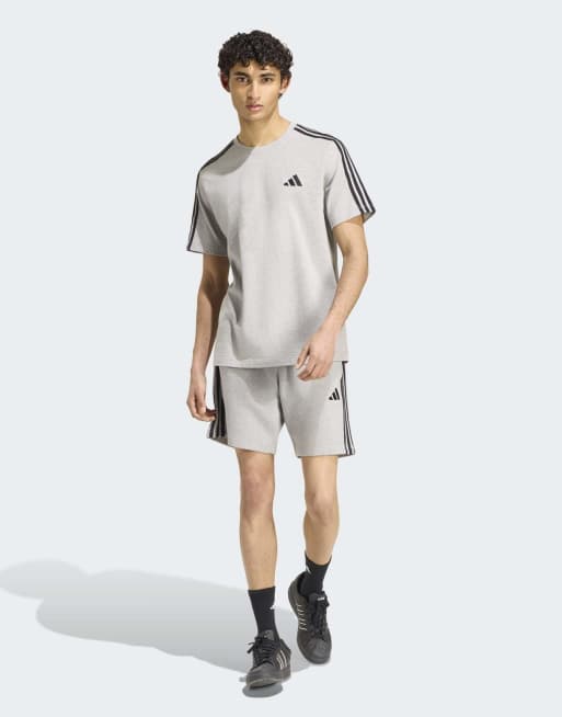adidas Performance – Essentials – T-Shirt aus Single-Jersey in meliertem Mittelgrau/Weiß mit 3 Streifen und Logo auf der linken Brust, 3 von 5