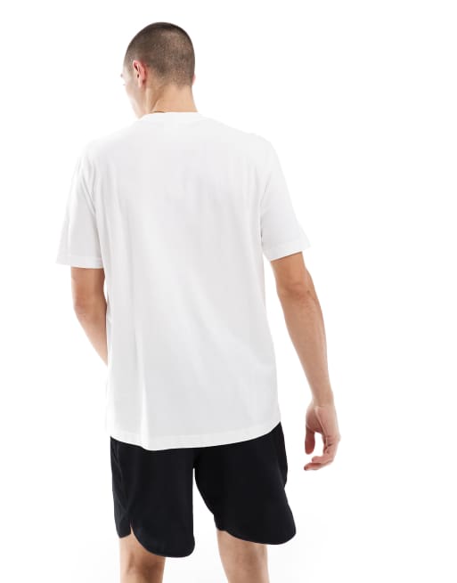 adidas Performance – Essentials – T-Shirt aus Single-Jersey in Weiß mit kleinem Logo, 4 von 4
