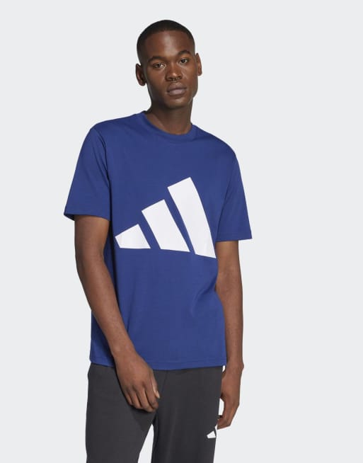 adidas Performance - Essentials - T-shirt color blu scuro/bianco con logo grande