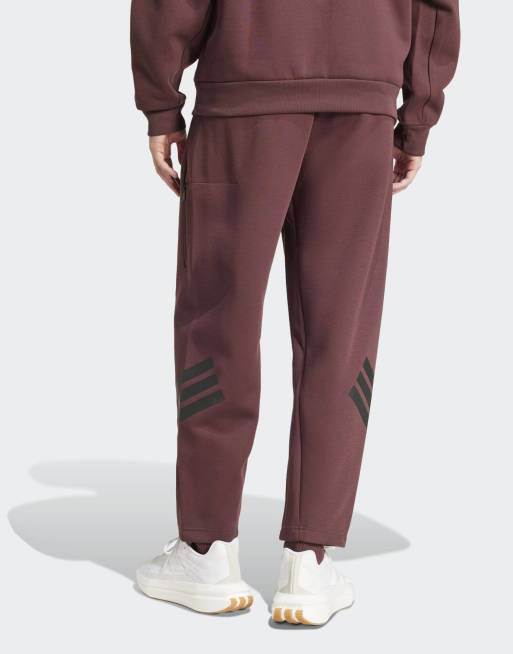 adidas performance - Future icons - Pantaloni marroni e rubino aurora con tasche e 3 strisce, 2 di 4