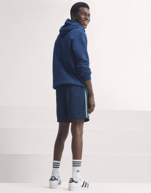 adidas Performance – Germany Originals – Marinblå shorts i collegestil, 4 av 4
