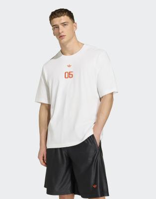 Performance - Jude Bellingham - Oversize-T-Shirt in Weiß Weiß 3XL