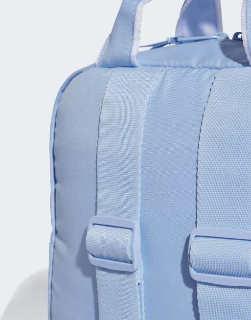 adidas Performance – Linear Essentials – Rucksack in leuchtendem