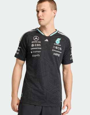 Performance - Mercedes-AMG Petronas Formel 1 Team Driver - Authentic-Trikot in Schwarz Schwarz S