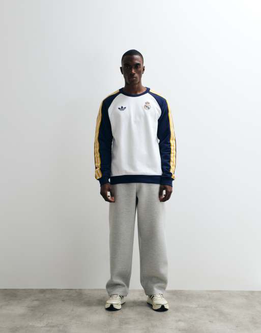 adidas Performance – Originals – Real Madrid – Mörkblå, vit sweatshirt med rund halsringning, 4 av 5