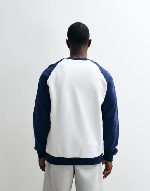 adidas Performance – Originals – Real Madrid – Mörkblå, vit sweatshirt med rund halsringning, 5 av 5