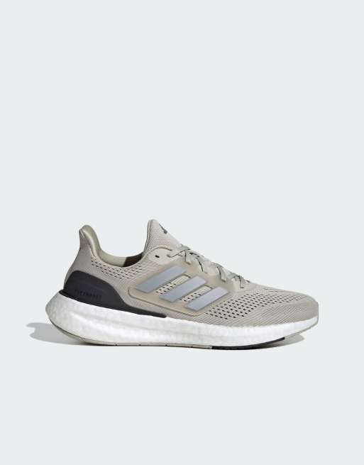 adidas Performance – Pureboost 23 – Schuhe in Beige