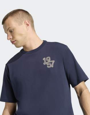 Performance - Real Madrid Heritage - T-Shirt aus schwerer Baumwolle in Legend Ink-Schwarz Schwarz XL