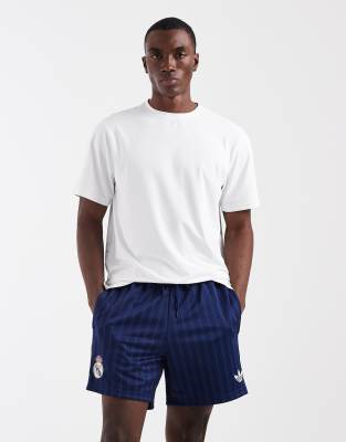 Performance - Real Madrid Originals - Shorts in Dunkelblau Blau M