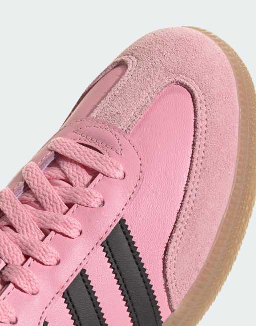 adidas Performance – Samba Messi – Jasnoróżowo-czarne buty na gumowej podeszwie, 2 z 4