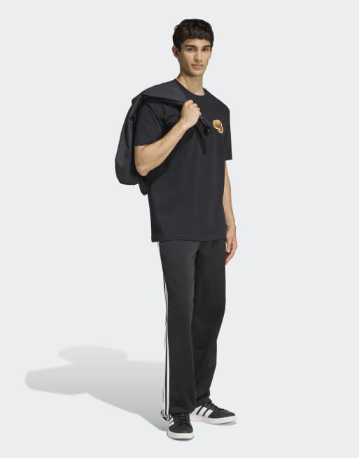 adidas performance Snack bubble gum graphic t-shirt in black, 4 of 5