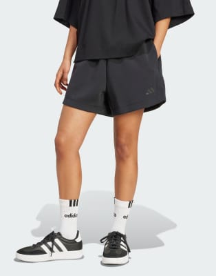 adidas Performance - Soft Lux - Loose-Fit-Shorts in Schwarz