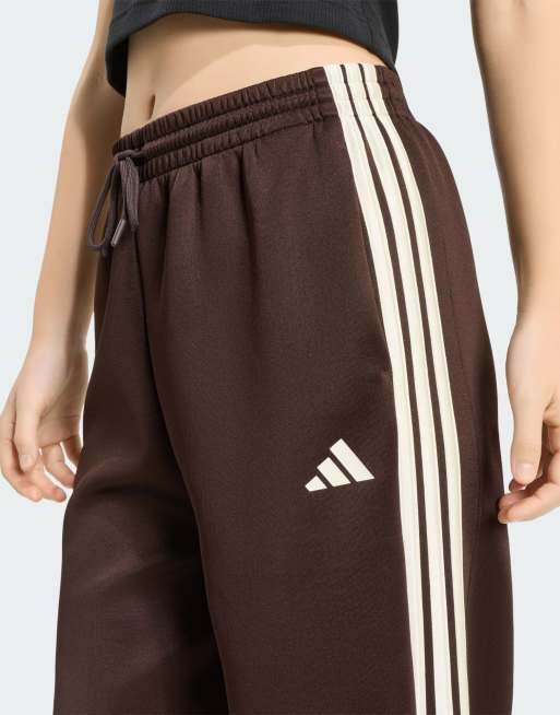 adidas Performance – Stadium – Trainingshose in Aurora Coffee mit 3 Streifen, 4 von 4