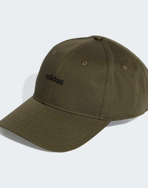 adidas Performance - Street - Baseballpet in olijfgroen en zwart