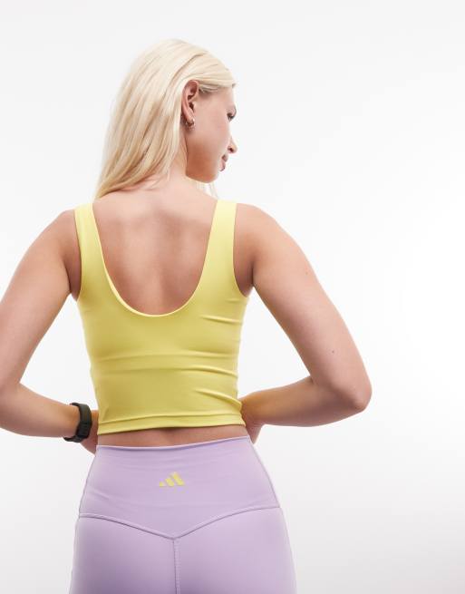 adidas Performance – Studios – Tanktop in Gelb mit den drei Streifen, 4 von 4