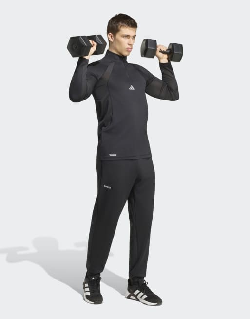 adidas Performance – Tech Apparel – Sweatshirt in Schwarz mit kurzem Reißverschluss, 3 von 5