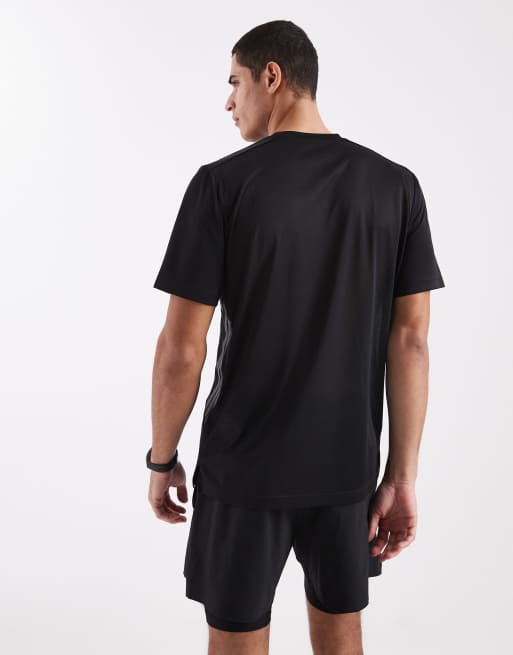 adidas performance - Tech Essentials - T-shirt da allenamento nera con 3 strisce, 2 di 5