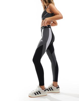 adidas Performance - Techfit - 7/8-Leggings in Schwarz mit Blockfarben-Design