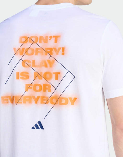 adidas Performance – Tennis Clay Is Not – T-Shirt in Weiß mit Grafikprint, 4 von 4