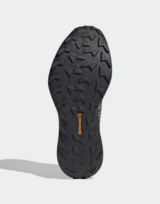 adidas performance Terrex agravic gtx 2 trail running shoes in core black / grey four, 5 of 7