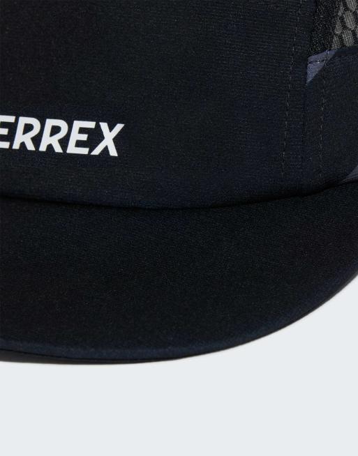 adidas performance Terrex climacool 5-panel graphic cap in black / carbon / white, 2 of 3