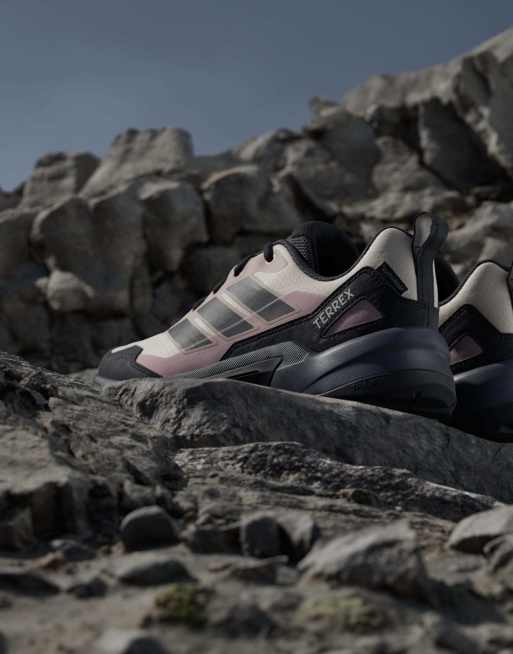 adidas performance Terrex Eastrail 3 climaproof scarpe da trekking in wonder white / core black, 4 di 7