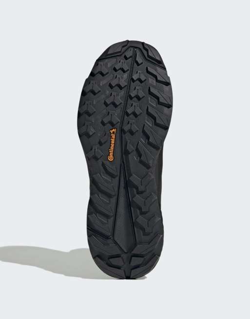 adidas performance Terrex free hiker 2 gtx climawarm+ hiking shoes in core black / core black, 5 of 7