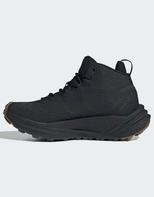 adidas performance Terrex Free Hiker 3 Mid Gore-Tex scarpe da trekking in Core Black / Core Black, 7 di 7